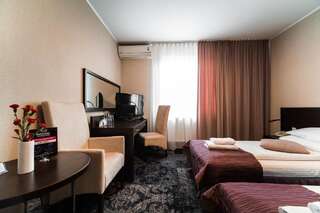 Отель Hotel Coloseum Ярослав Стандартный двухместный номер с 1 кроватью-8